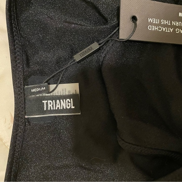 TRIANGL Bikini Set - Picture 2 of 6